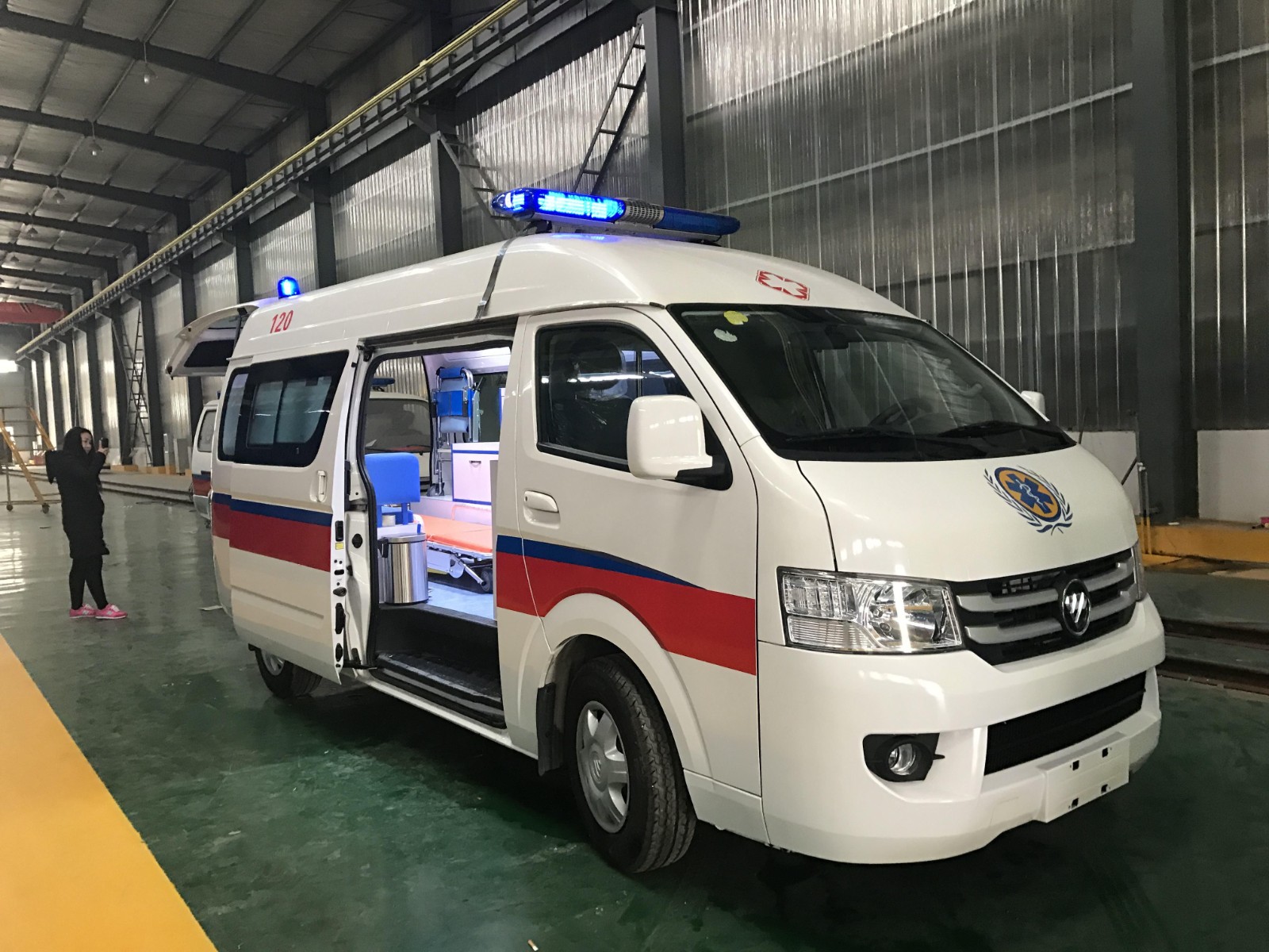 尖扎县救护车转院